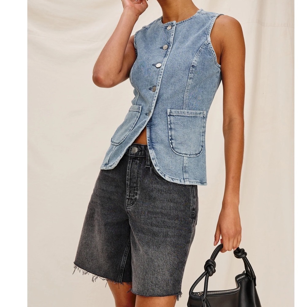 NWT Rails Portola Denim Vest Womens Blue Eyed Girl Light Wash Button Front M